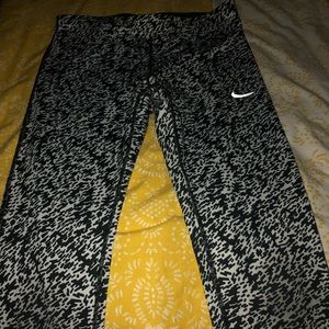 Nike leggings !